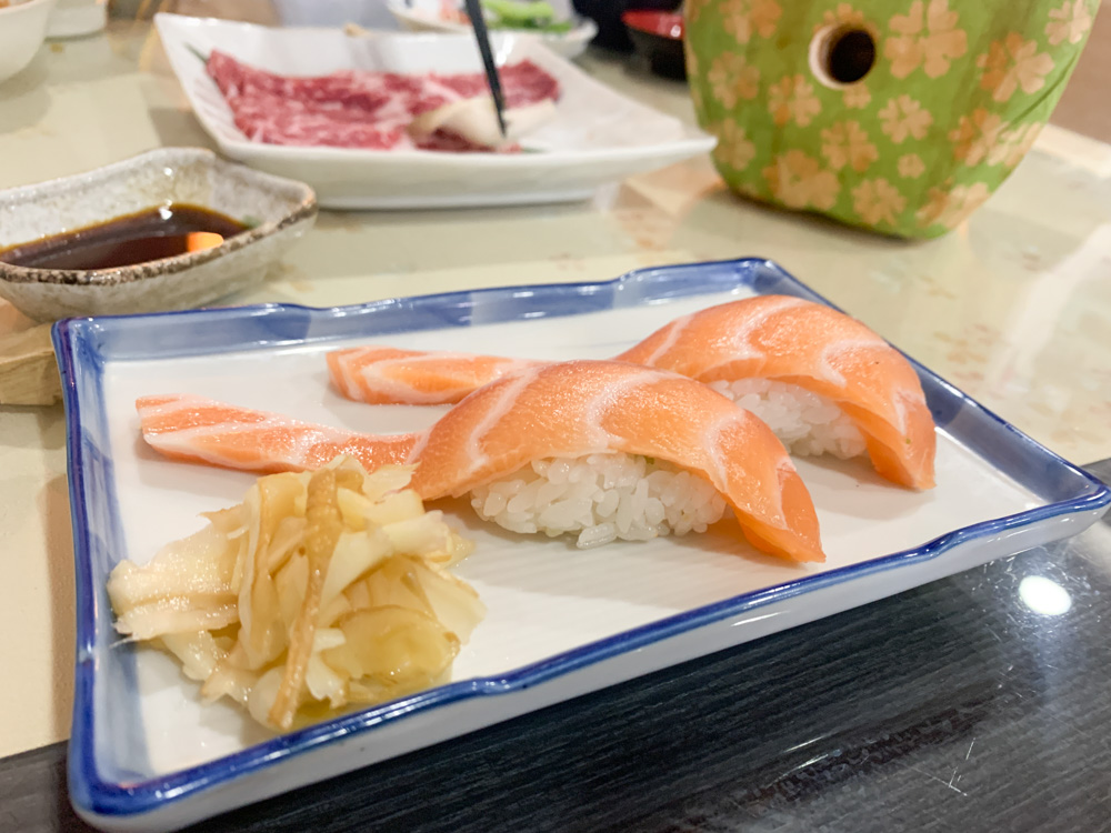 [食記] 嘉義 旬日本料理 鮭魚握壽司超美味！