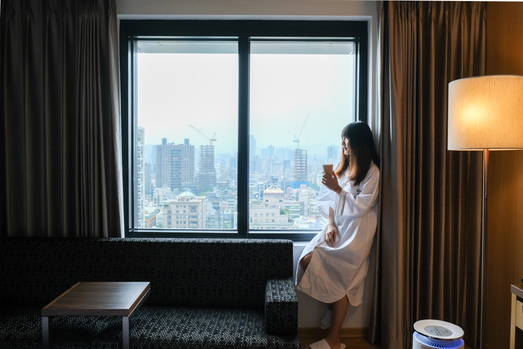 [心得] 台北 格拉斯麗酒店 日本哥吉拉飯店來台