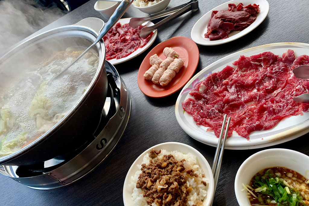 [食記] 台南 三大牛肉火鍋 喜歡溫體牛的看過來